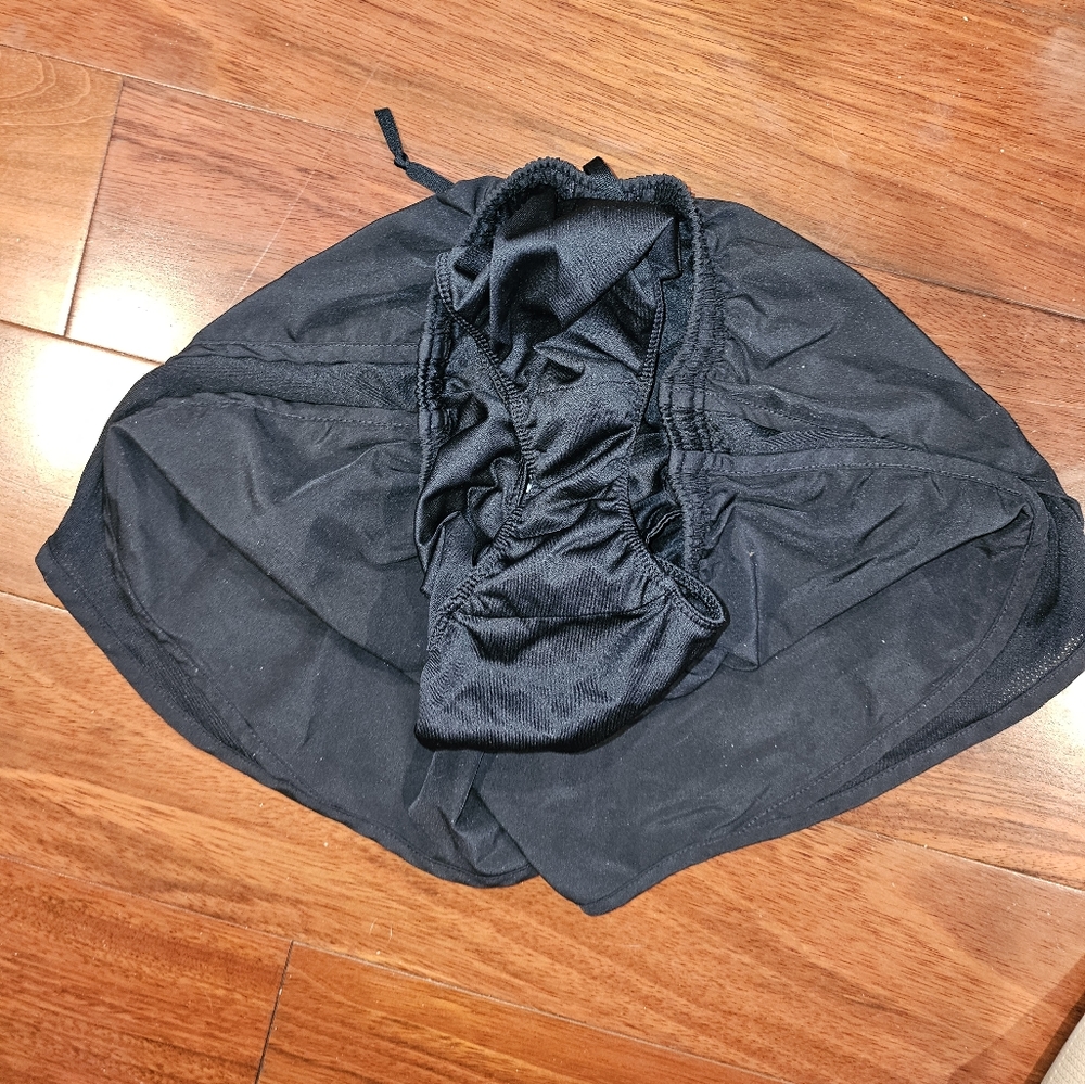 Nike dry fit black shorts size XS - Picture 6 of 6